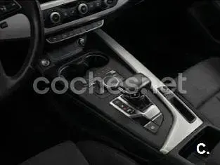 Usado Audi A4 150 CV (110 kW) 2016 Negro Familiar