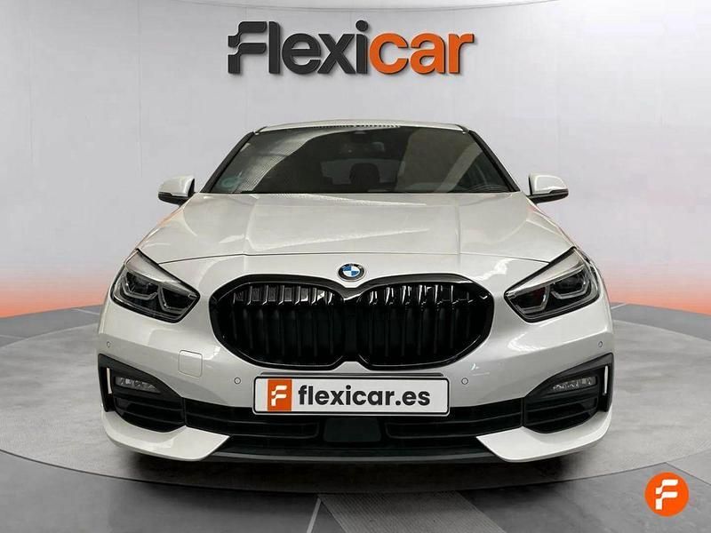 Usado BMW 118 140 CV (102 kW) 2020 Blanco Utilitario
