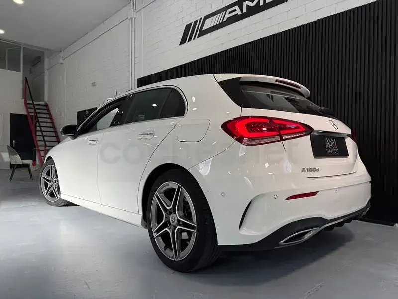 Usado Mercedes A180 116 CV (85 kW) 2019 Blanco Berlina