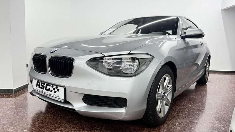 Gris Usado 2014 BMW 114 Utilitario | 10.900 € (Precio justo) - Imagen 1/4