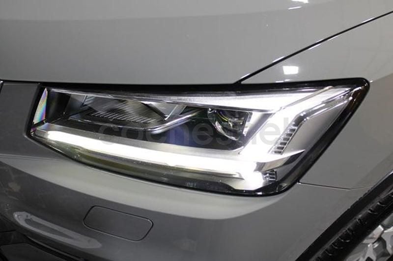 Usado Audi Q2 Sport 150 CV (110 kW) 2019 Gris / plata SUV