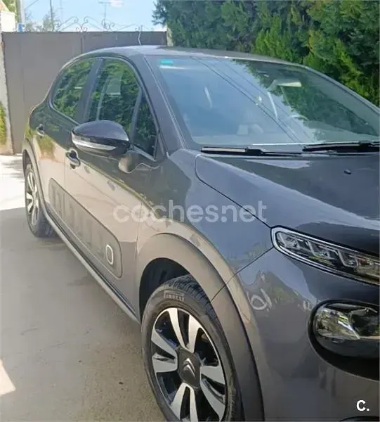 Usado Citroën C3 Feel 82 CV (60 kW) 2019 Gris / plata Utilitario