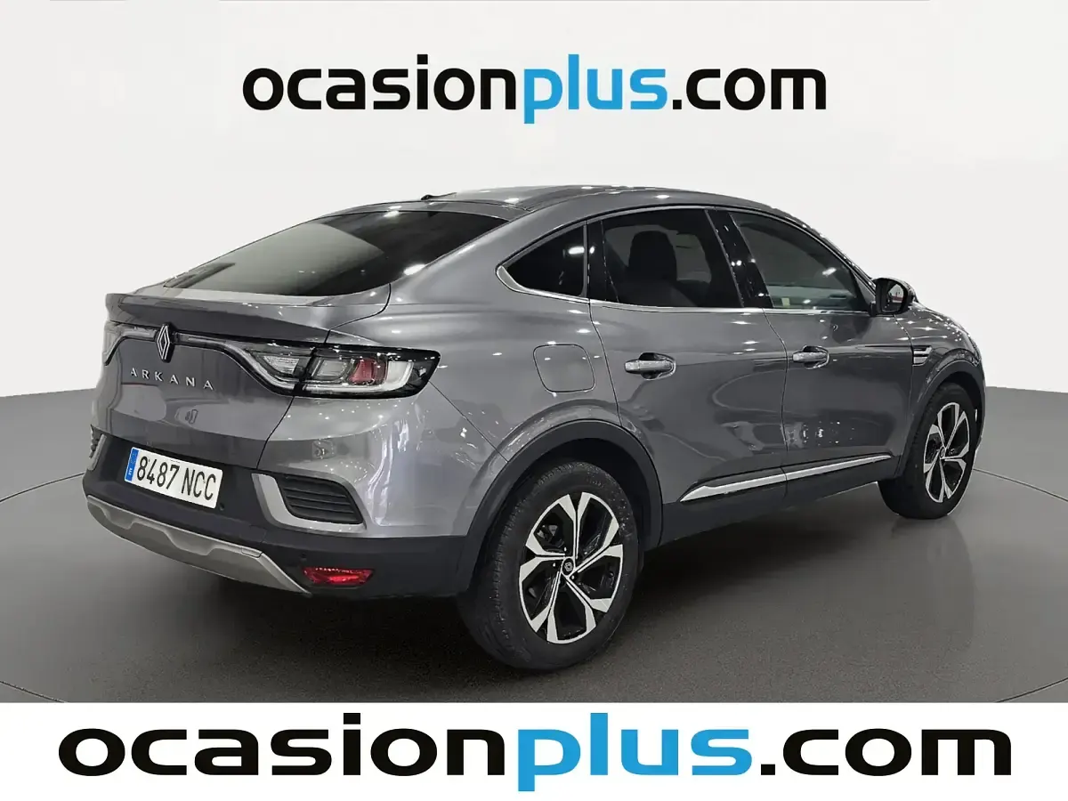 Usado Renault Arkana Techno 140 CV (102 kW) 2025 Gris SUV