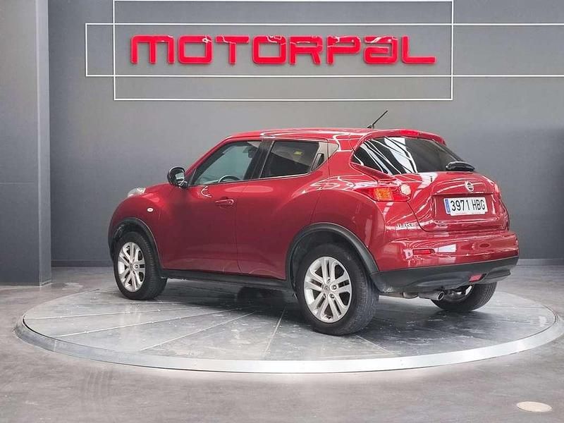 Usado Nissan Juke Premium Edition 117 CV (86 kW) 2011 Rojo SUV