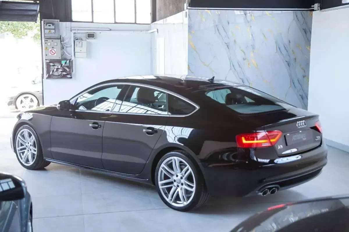 Usado Audi A5 Sportback S-Line 190 CV (139 kW) 2026 Negro Utilitario
