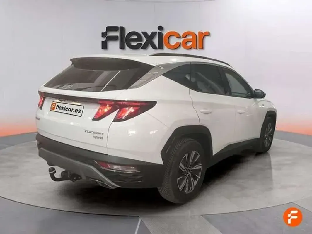Usado Hyundai Tucson 136 CV (100 kW) 2023 Blanco SUV