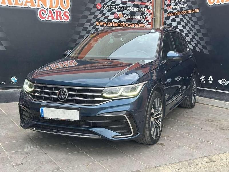 Usado VW Tiguan Sportline 150 CV (110 kW) 2021 Azul SUV