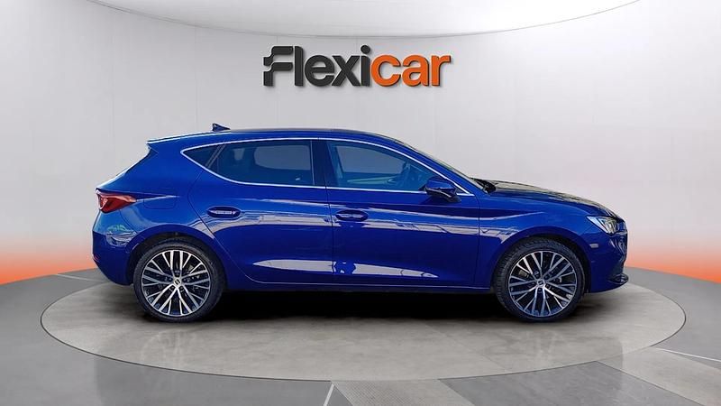Usado Seat Leon XCELLENCE 205 CV (150 kW) 2021 Azul Berlina