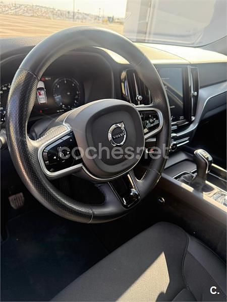 Usado Volvo XC60 Momentum 150 CV (110 kW) 2019 Verde SUV