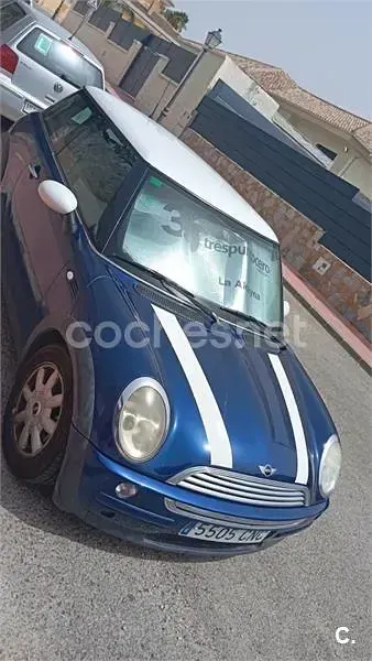 Usado Mini Cooper 115 CV (84 kW) 2003 Azul Utilitario