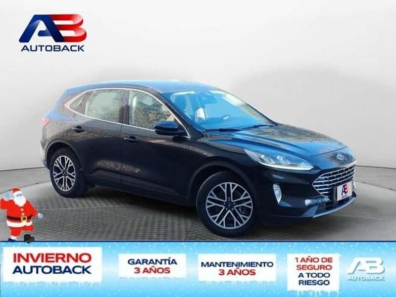 Usado Ford Kuga Titanium 224 CV (164 kW) 2020 Negro SUV