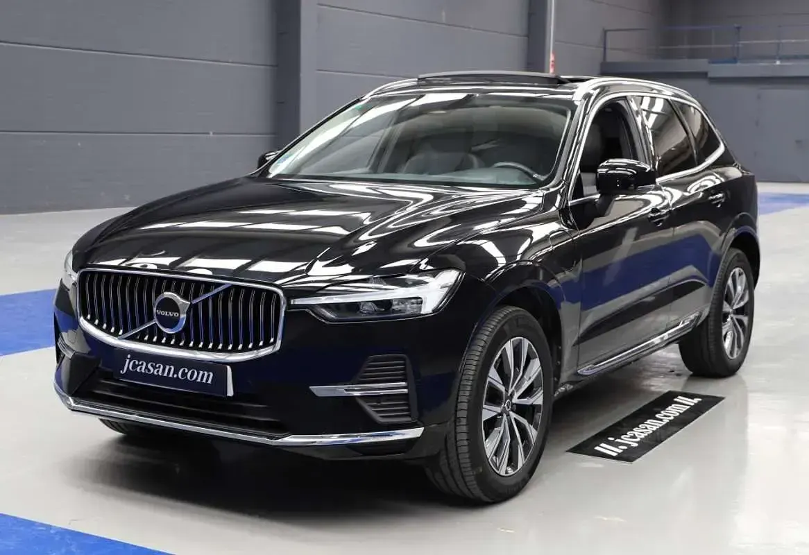 Usado Volvo XC60 Inscription 351 CV (258 kW) 2022 Negro SUV