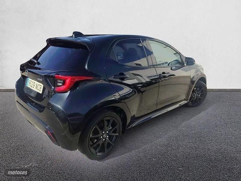 Usado Mazda 2 Homura-Line 116 CV (85 kW) 2025 Negro Berlina
