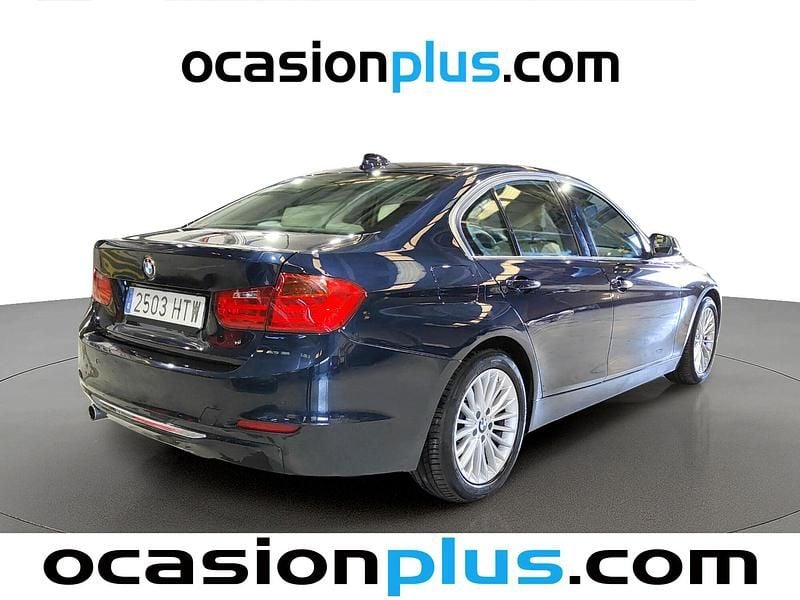 Usado BMW 318 143 CV (105 kW) 2013 Azul Berlina