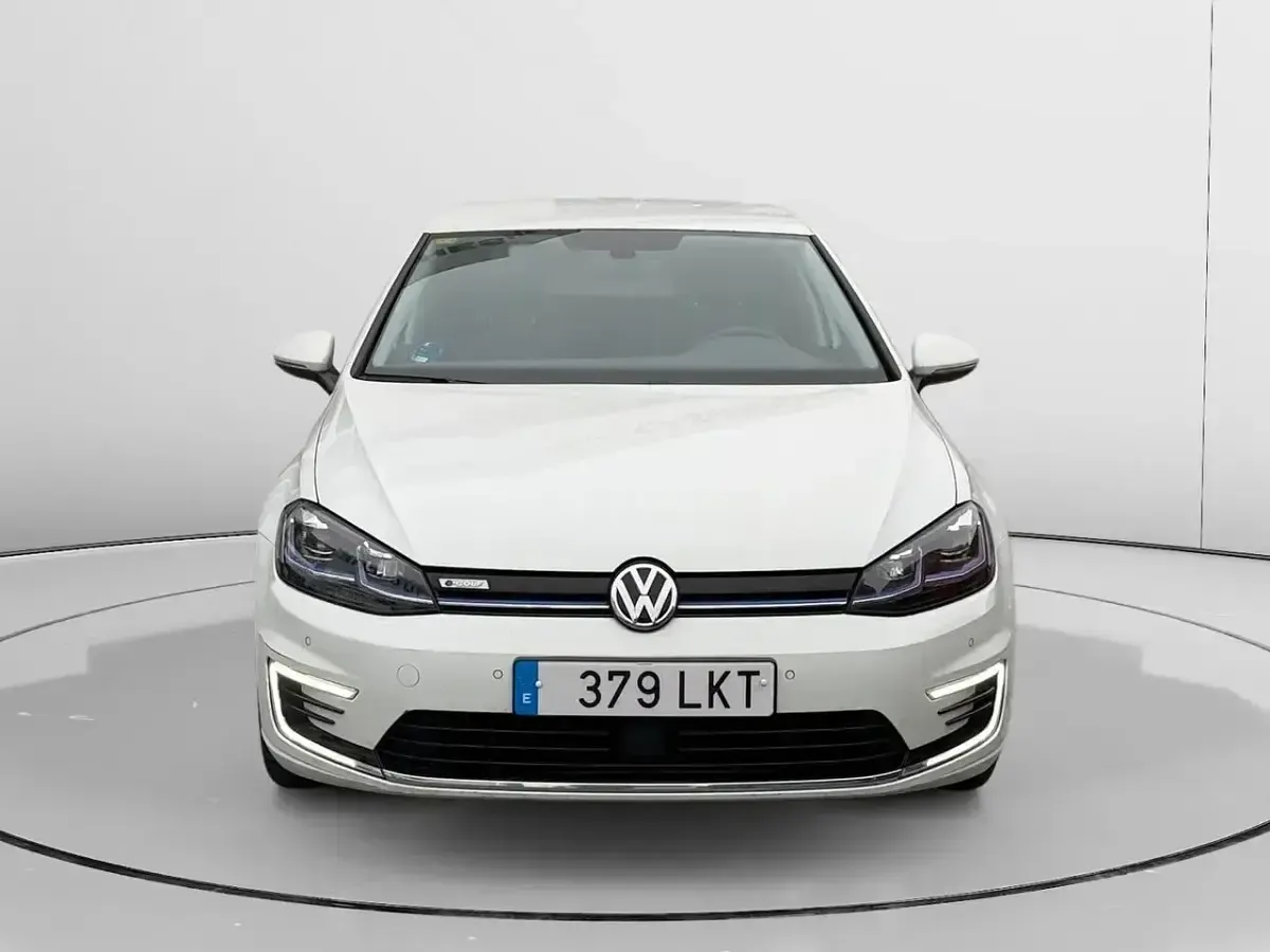 Usado VW Golf VII 100 kW (136 CV) 2020 Blanco