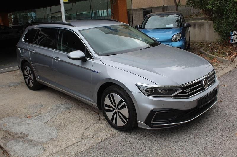 Usado VW Passat GTE 219 CV (161 kW) 2020 Gris Familiar