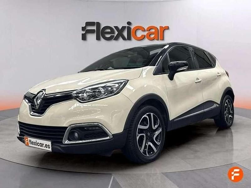 Usado Renault Captur Zen 90 CV (66 kW) 2016 Blanco SUV