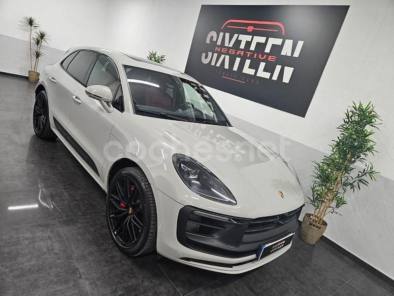 Gris / plata Usado 2024 Porsche Macan GTS SUV | 124.900 € - Imagen 1/4