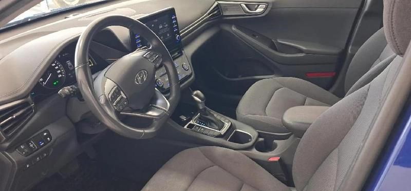 Usado Hyundai Ioniq 141 CV (103 kW) 2021 Azul Utilitario