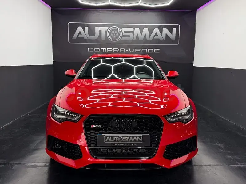 Usado Audi RS6 Sport 560 CV (411 kW) 2013 Rojo Familiar