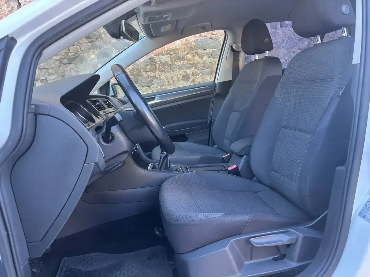 Usado VW Golf VII Edition 130 CV (95 kW) 2020 Blanco