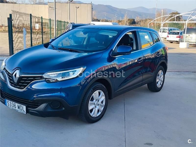 Usado Renault Kadjar Life 130 CV (95 kW) 2018 Azul SUV