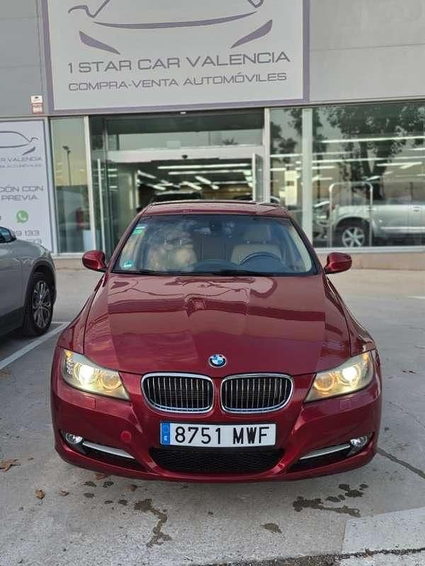 Burdeos Usado 2010 BMW 318 Berlina | 7900 € (Precio justo) - Imagen 1/4
