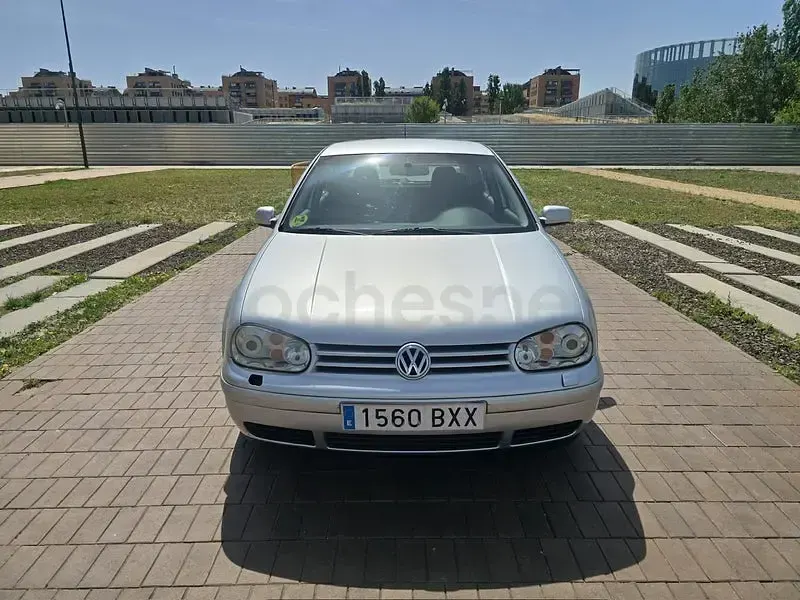 Usado VW Golf IV GTI 150 CV (110 kW) 2002 Gris / plata Berlina