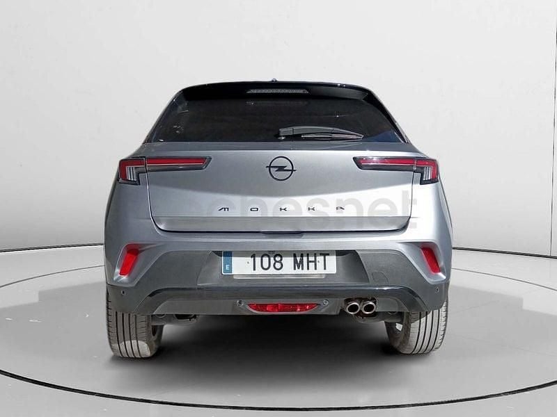 Usado Opel Mokka 130 CV (95 kW) 2022 Gris / plata SUV