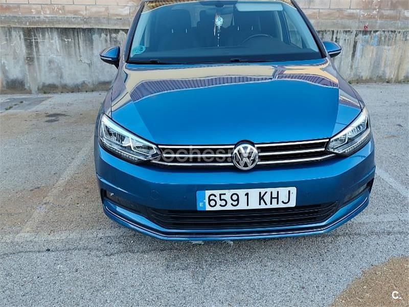 Usado VW Touran Sportline 150 CV (110 kW) 2018 Azul Monovolumen