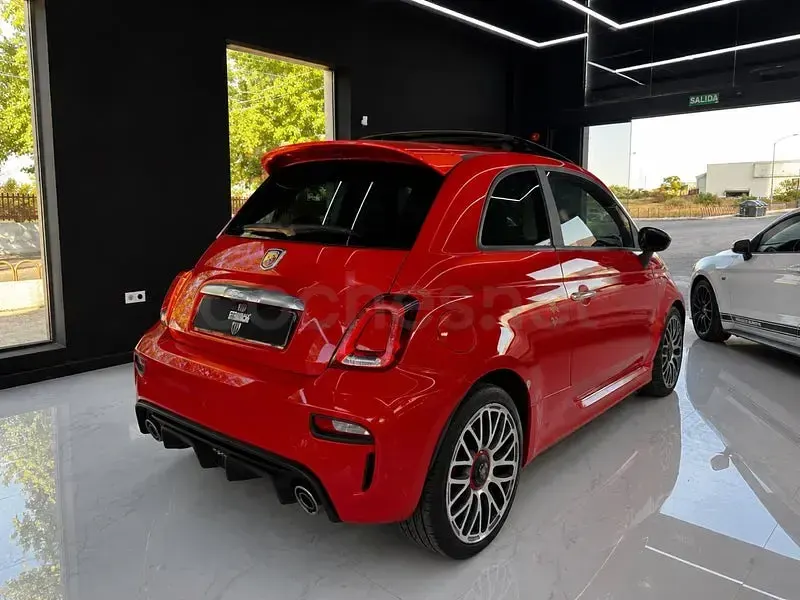 Usado Abarth 595 145 CV (106 kW) 2019 Rojo Berlina