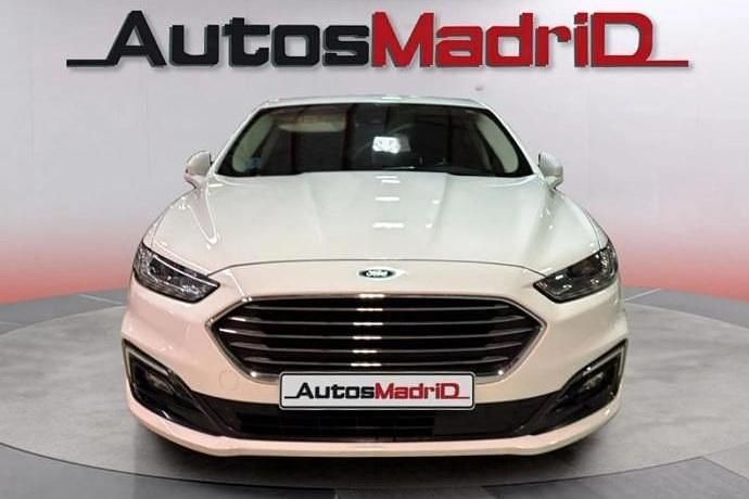 Usado Ford Mondeo Titanium 187 CV (137 kW) 2019 Berlina