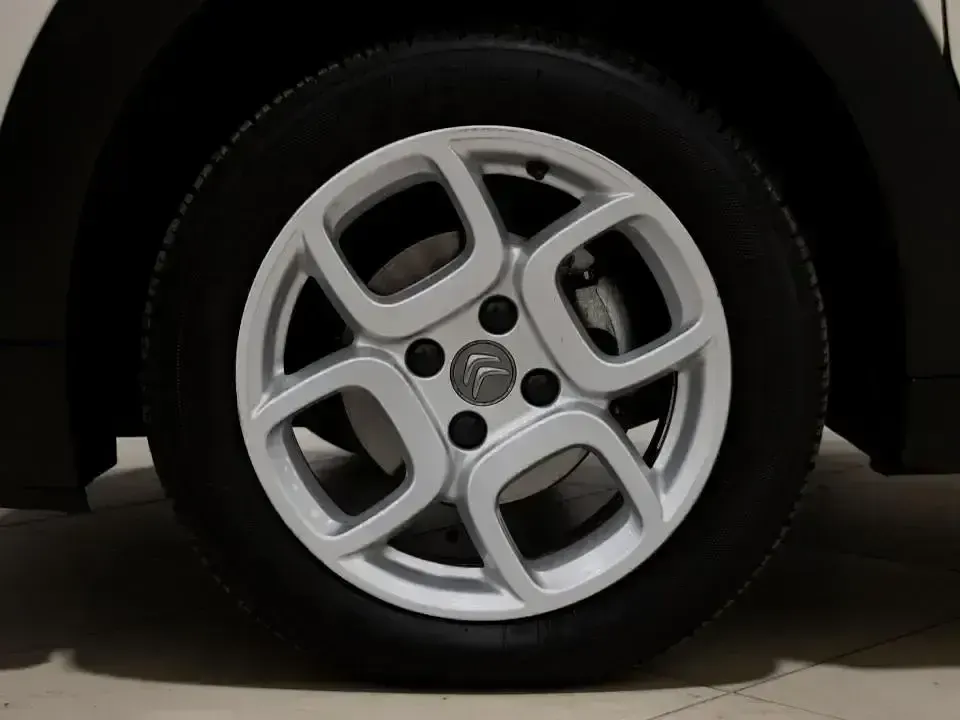Usado Citroën C4 Feel 99 CV (72 kW) 2018 Otro Berlina