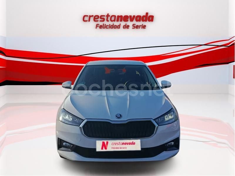 Usado Skoda Fabia Selection 80 CV (58 kW) 2024 Blanco Berlina