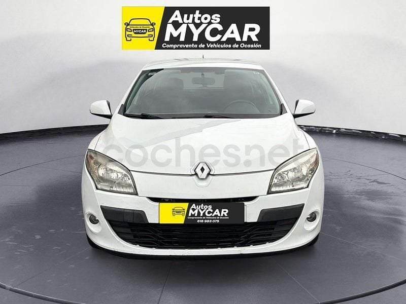 Usado Renault Mégane Authentique 100 CV (73 kW) 2009 Blanco Berlina
