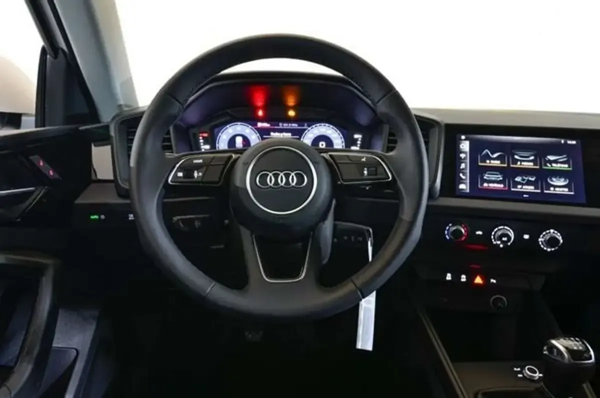 Usado Audi A1 Sportback 95 CV (69 kW) 2023 Blanco Utilitario