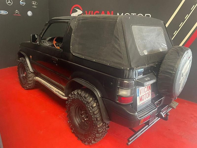 Usado Mitsubishi Montero 100 CV (73 kW) 1995 Negrgo SUV