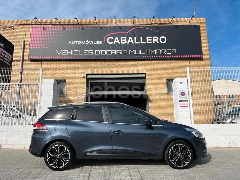 Usado Renault Clio GrandTour Zen 120 CV (88 kW) 2017 Azul Familiar