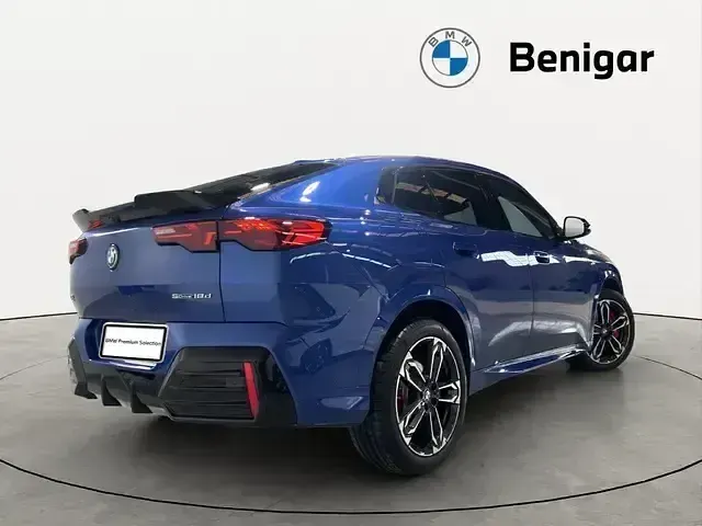 Usado BMW X2 Comfort Edition 150 HP (110 kW) 2024 Azul SUV