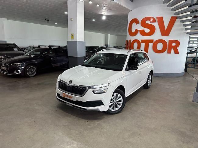 Usado Skoda Kamiq Ambition 110 CV (80 kW) 2021 Blanco SUV