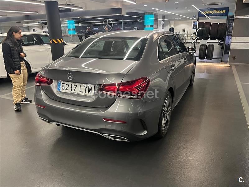 Usado Mercedes A200 163 CV (119 kW) 2022 Gris / plata Berlina