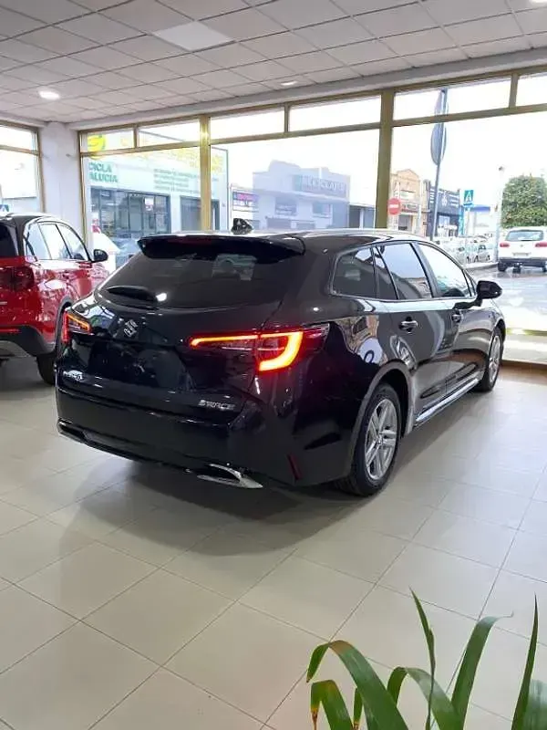 Nuevo Suzuki Swace 98 CV (72 kW) 2026 Familiar