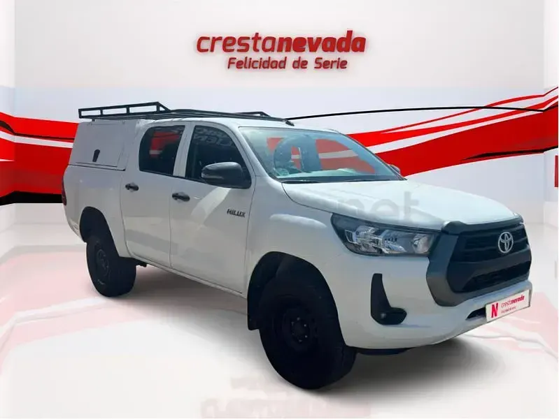 Usado Toyota HiLux 150 CV (110 kW) 2023 Blanco Pickup/Camioneta