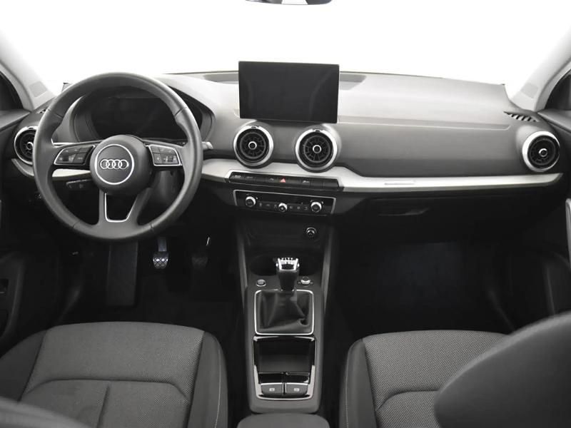 Usado Audi Q2 S-Line 116 CV (85 kW) 2024 Blanco SUV