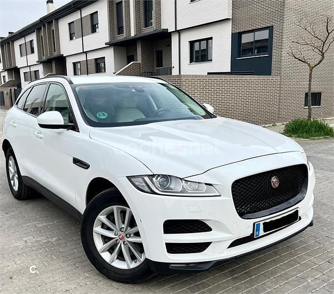 Usado Jaguar F-Pace Pure 300 HP (220 kW) 2017 Branco SUV