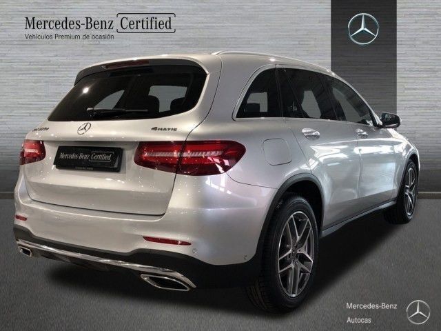 Usado Mercedes GLC220 AMG line 170 CV (125 kW) 2018 Plata iridio