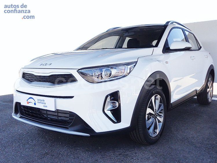 Blanco Usado 2024 Kia Stonic SUV | 19.200 € (Precio justo) - Imagen 1/4