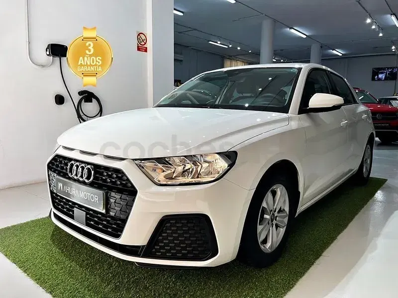Usado Audi A1 Premium 95 CV (69 kW) 2024 Blanco SUV