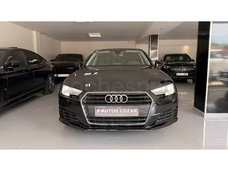 Usado Audi A4 Advanced 150 CV (110 kW) 2017 Negro Berlina