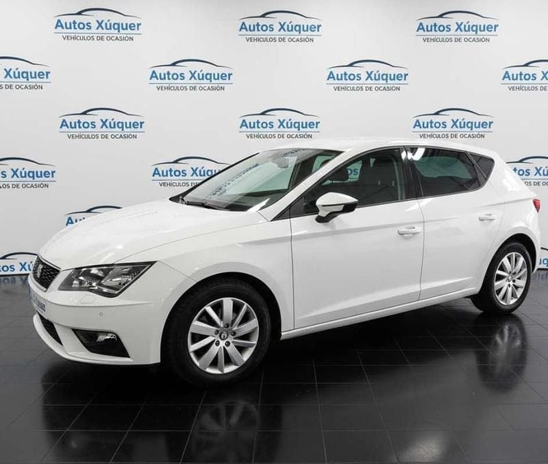 Usado Seat Leon Style 116 CV (85 kW) 2018 Blanco Utilitario